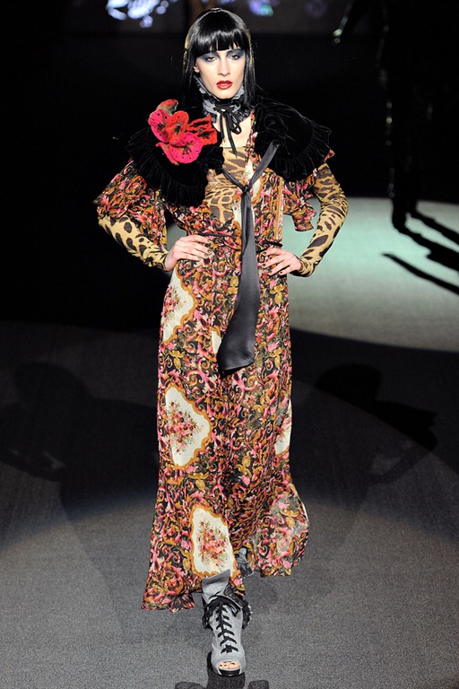 Wearable Trends: Betsey Johnson Fall 2011 RTW Collection, Mercedes-Benz ...